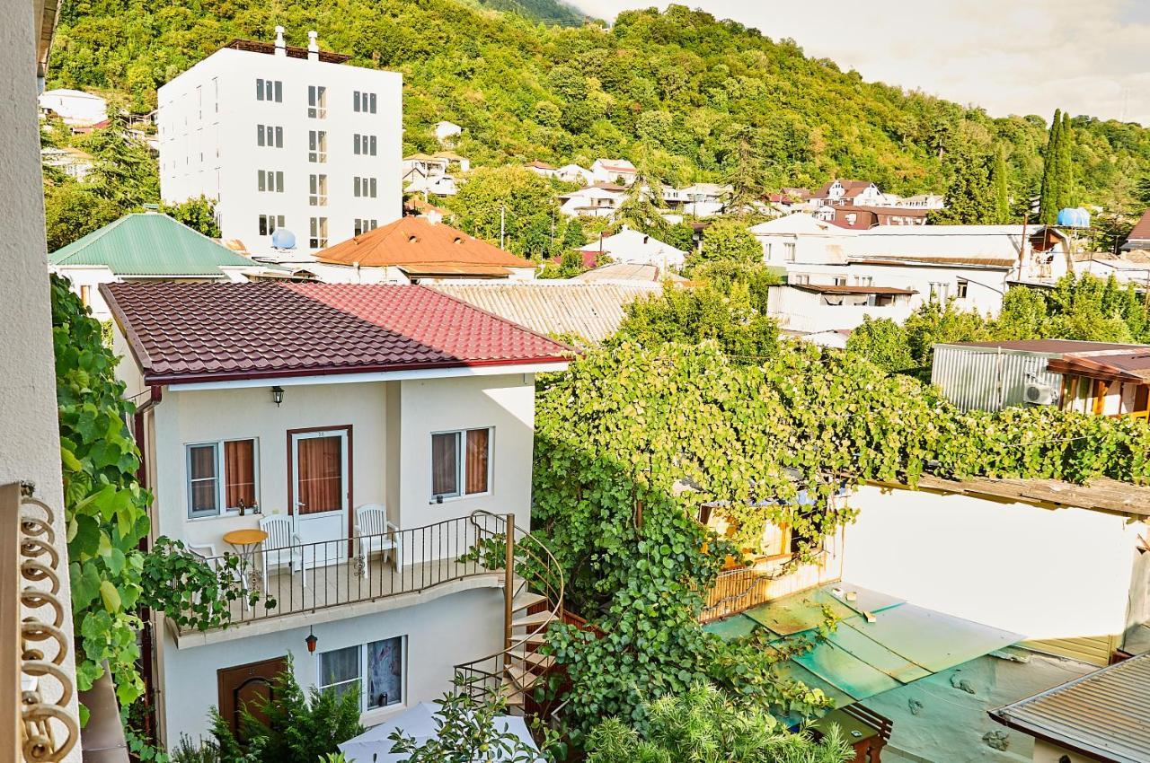 Marco Club Hotel Gagra Buitenkant foto